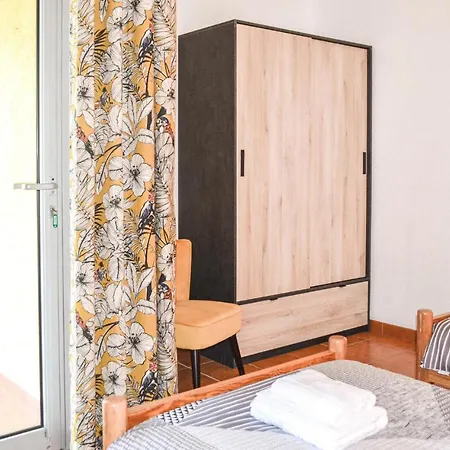 Holiday home 2 Bedroom In Vitrac Vitrac (Dordogne)