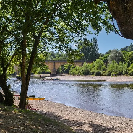 Holiday home 2 Bedroom In Vitrac *