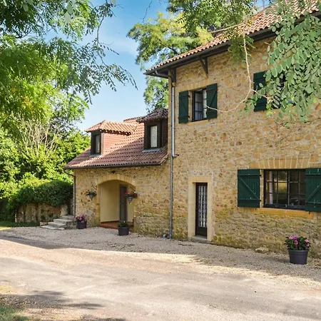 2 Bedroom In Vitrac