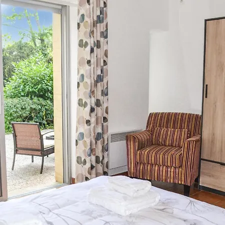 Holiday home 2 Bedroom In Vitrac